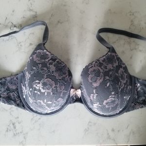 Victoria's Secret Body By Victoria Bra 36C